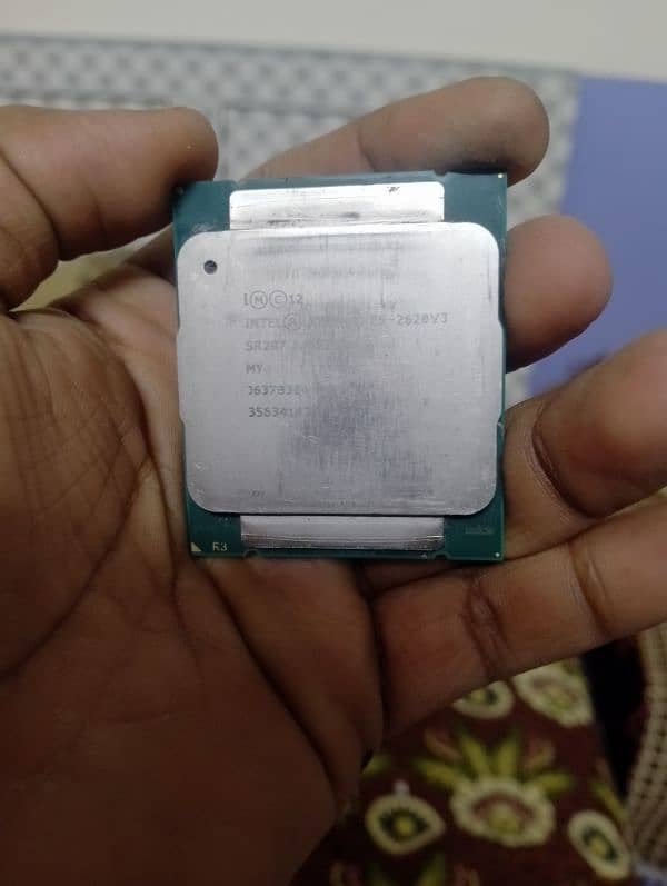 Xeon E5 2620 V3 2