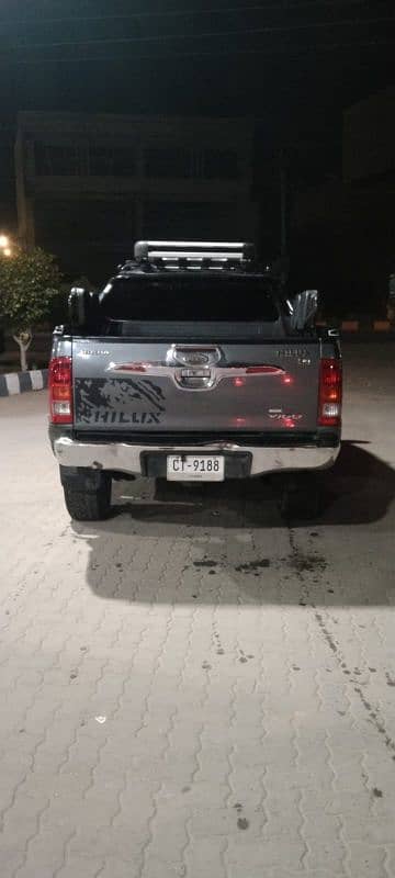 Toyota Hilux 2008 model 2012 ke import 4