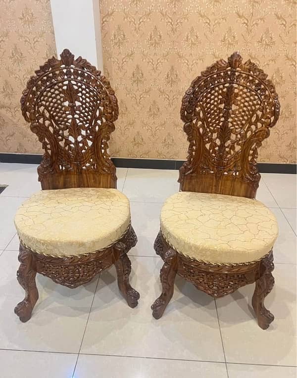 Set of two Chiniotie chairs 0