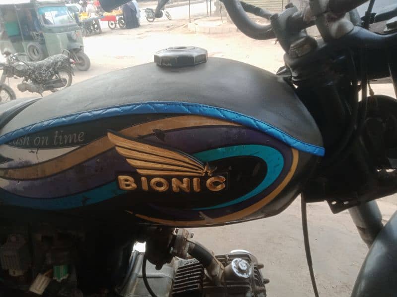 Bionic model 2013 genuine condition chalne mein bahut acchi hai 2