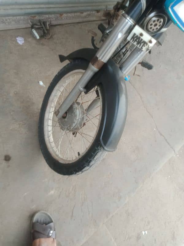 Bionic model 2013 genuine condition chalne mein bahut acchi hai 5