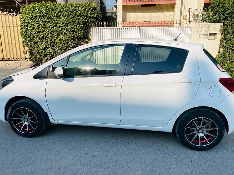 Toyota Vitz 2016 2