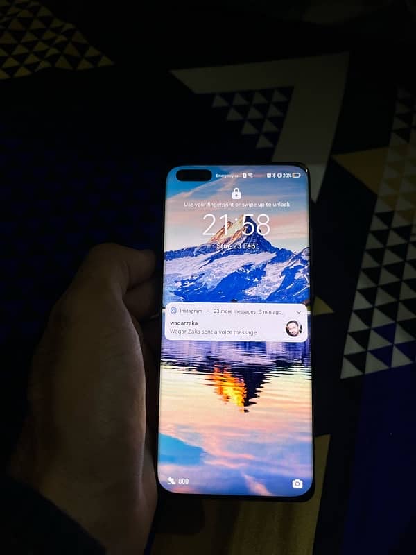 huawei p40 pro along with box 2