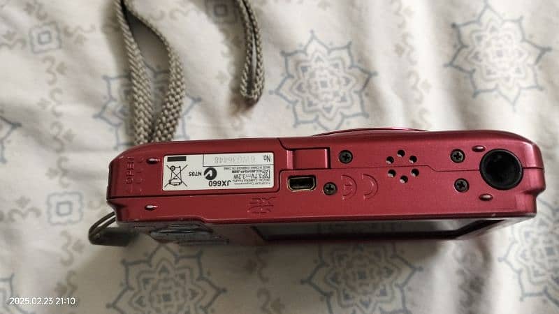 15 Mega Pixel Fujifilm camera 1
