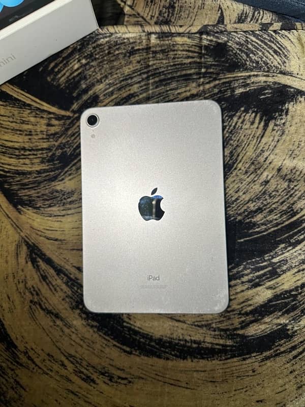 IPad mini 6 64gb Wi-Fi variant 2