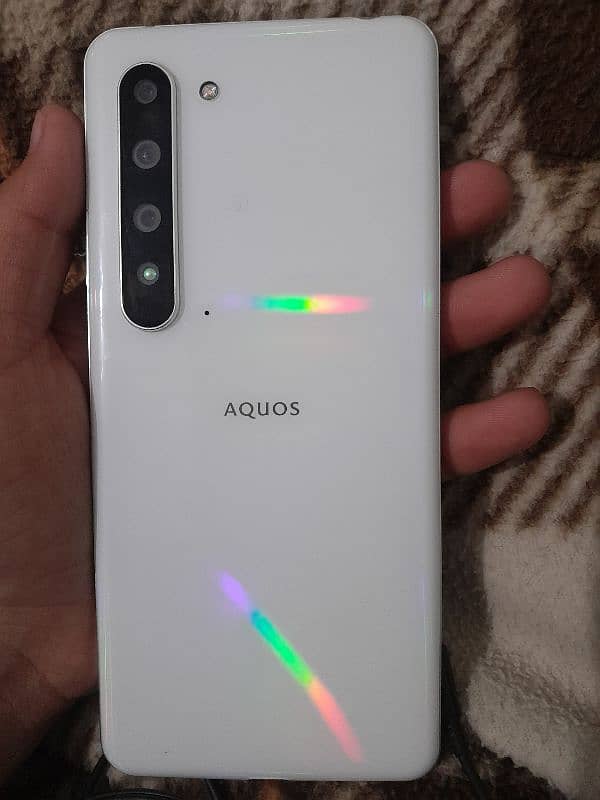 SHARP AQUOS R5  NOn pta approved 2