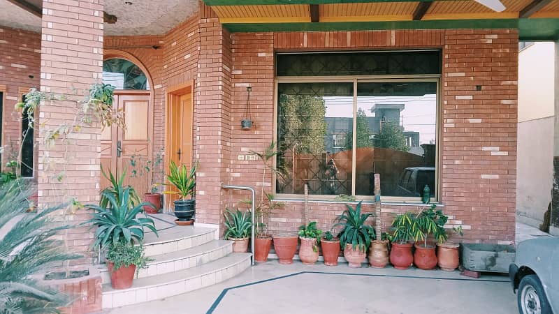 1 Kanal House for Sale in University Town Sargodha Road Faisalabad 8