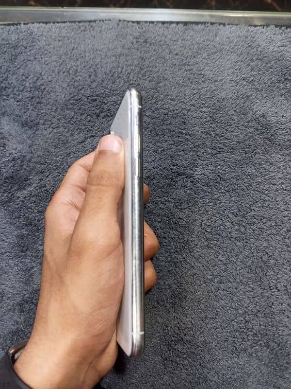 IPHONE X 64gb non pta 2