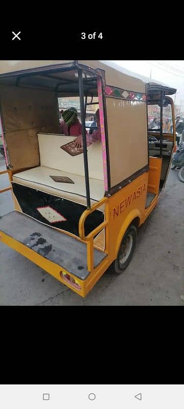 6 seater riksha 0