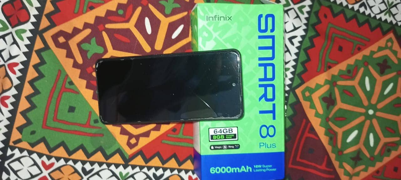 INFINIX SMART 8 PLUS 5