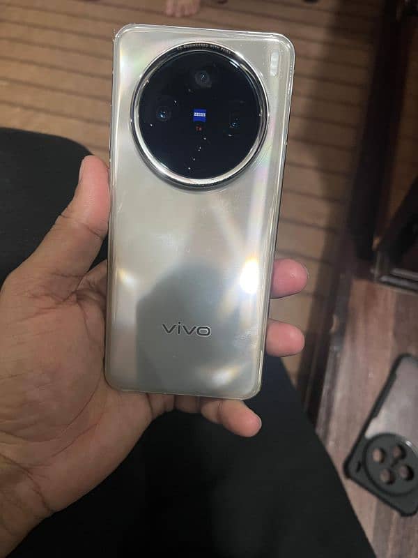 Vivo X200 Non PTA 2