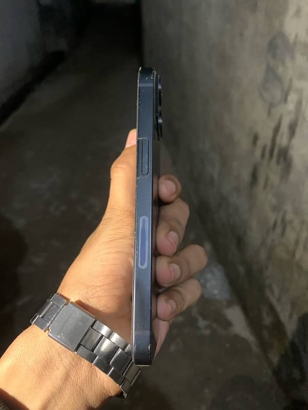 Condition 10/10 color Blue JV 128 GB 1 Month use 5