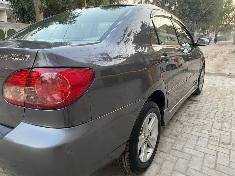 Toyota Corolla Altis 2006 3