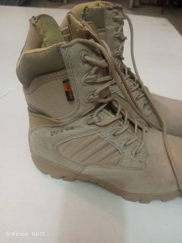 Fauji Shoes Size No7 (41) 3