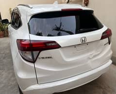 Honda Vezel 2015