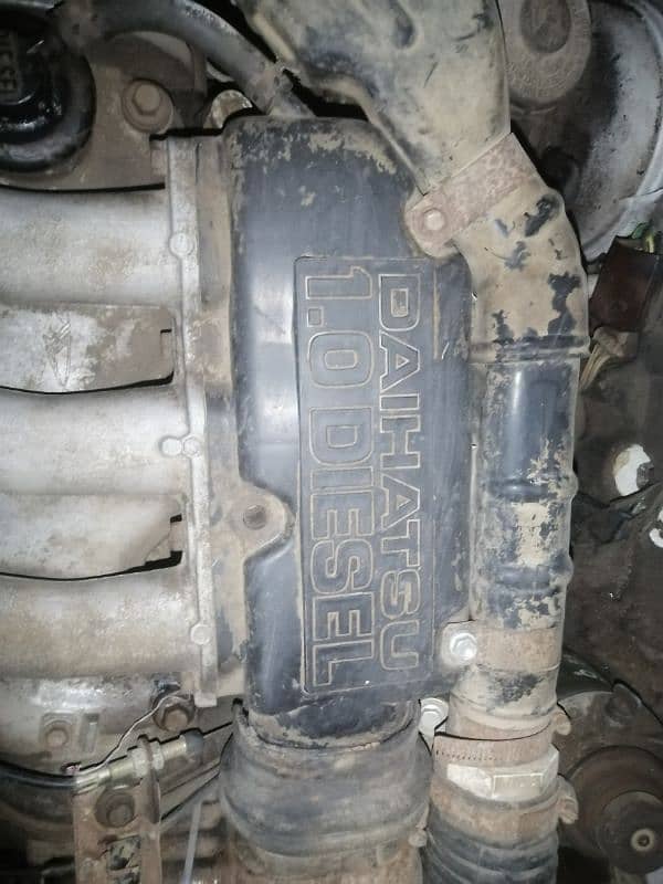 Daihatsu Charade diesel engine 12