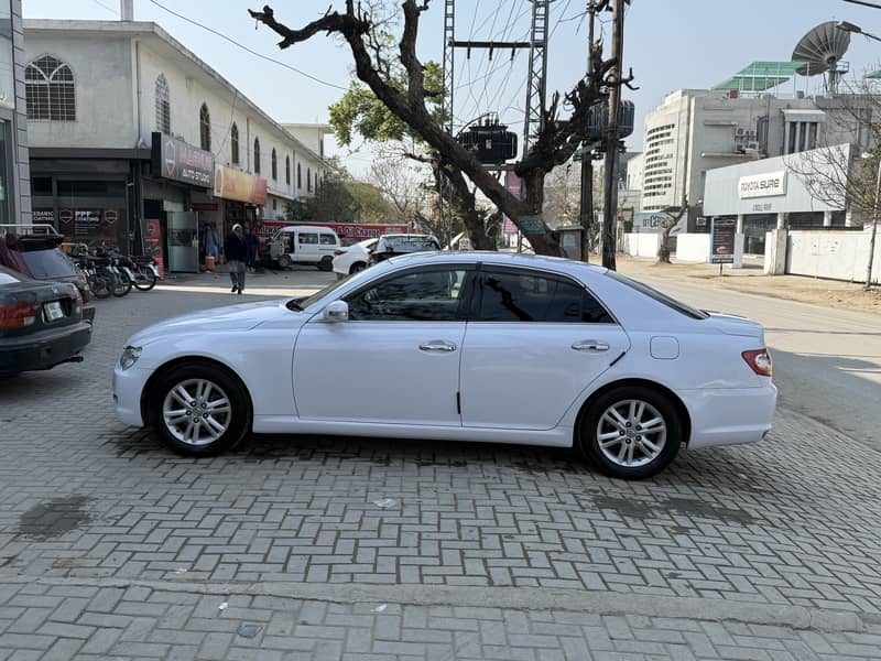 Toyota Mark X 2007 0