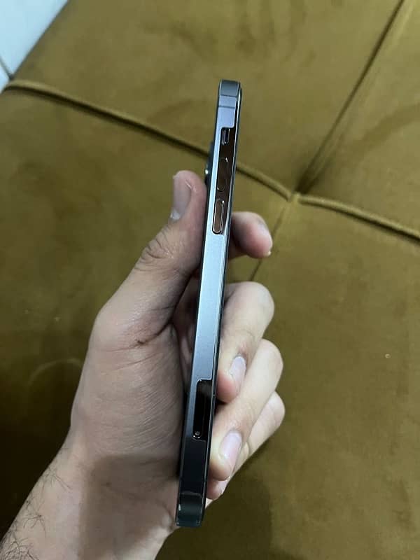 IPHONE 12 PRO PTA APPROVED 3