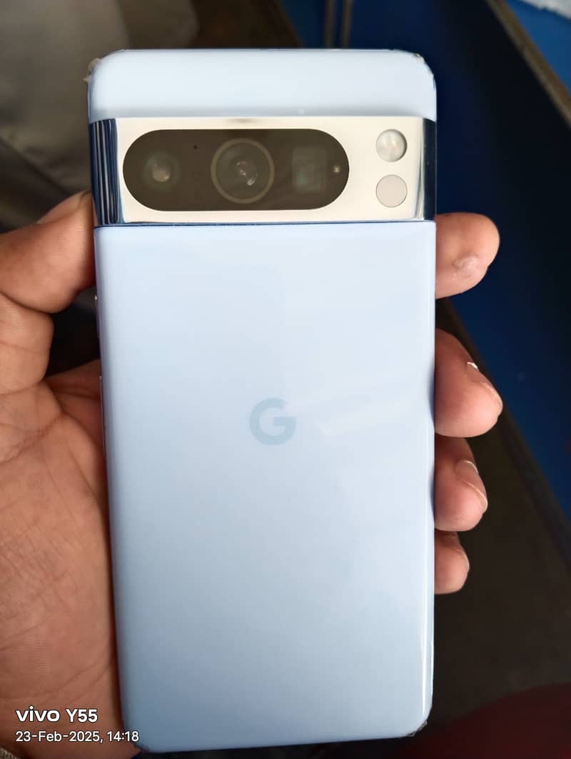 Google Pixel 8 Pro 0