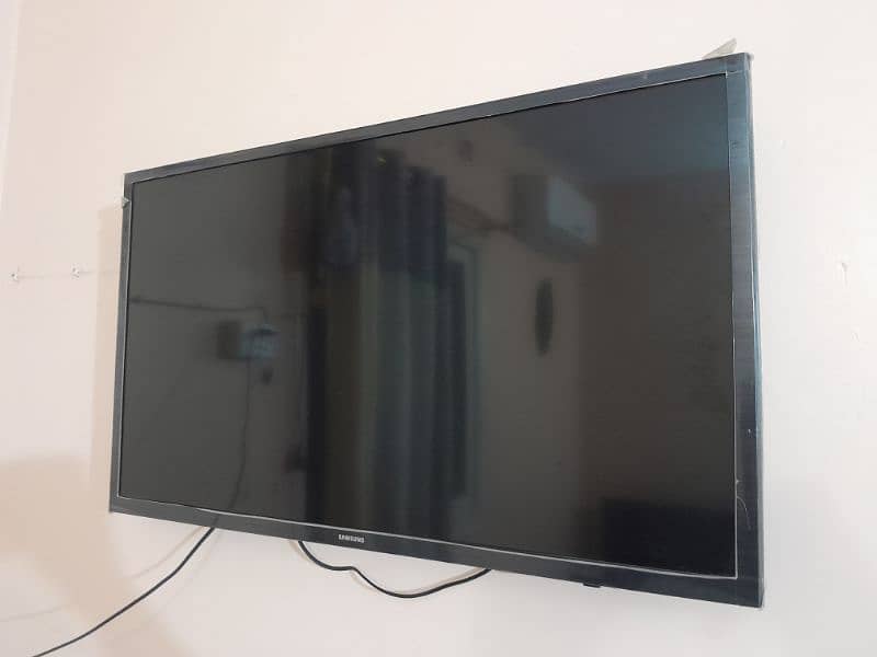 Samsung 32" Smart Tv 3