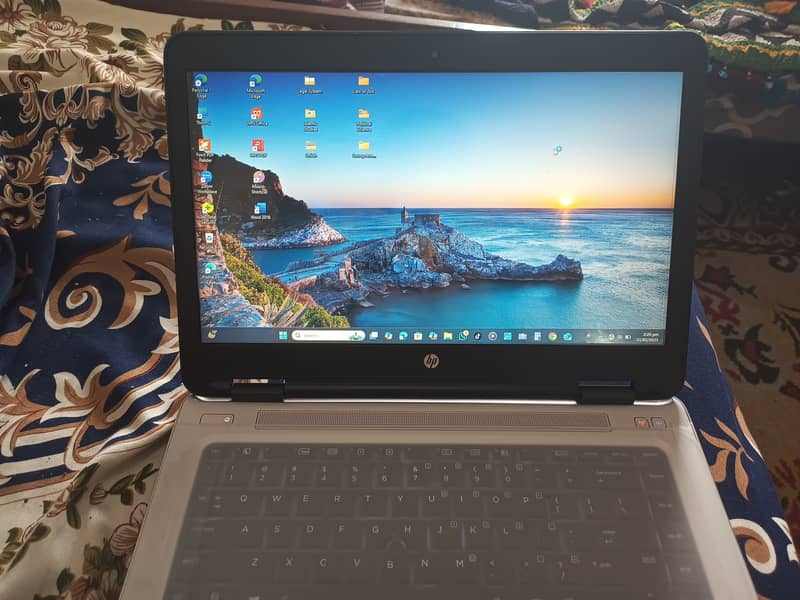 Hp Probook 640 G2 i5 6th Gen 8GB Ram 256GB SSD 1