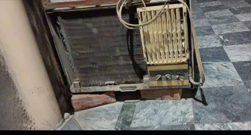 General AC In Good Condition 1