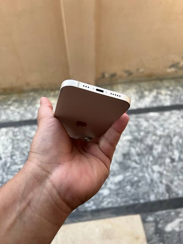 iPhone 12 128gb pta approved 4