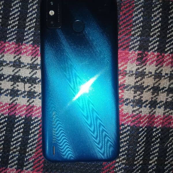 Tecno spark 6 Go 2