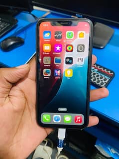 IPHONE 11 NON P. T. A PUBG 60 FPS NO LAAK