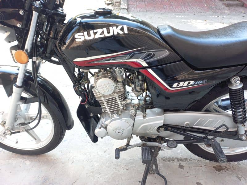 Suzuki Gd110 8