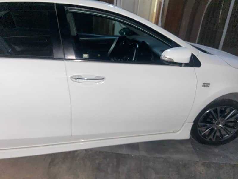 Toyota Altis Grande 2021/22 0