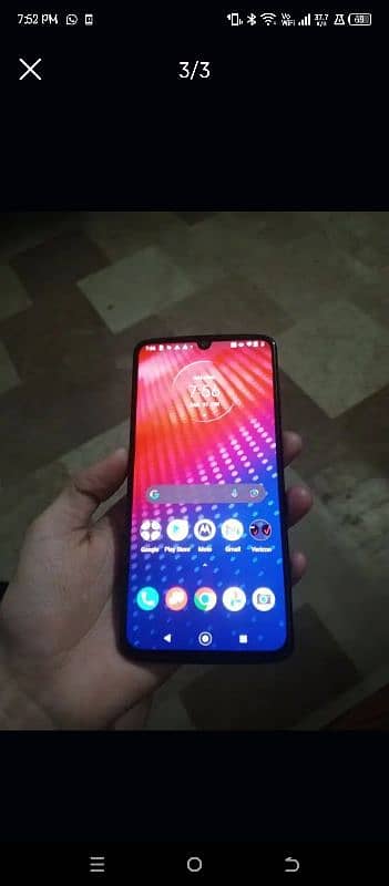 Moto z4 2