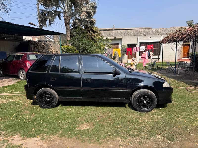 Suzuki Cultus 2005 1