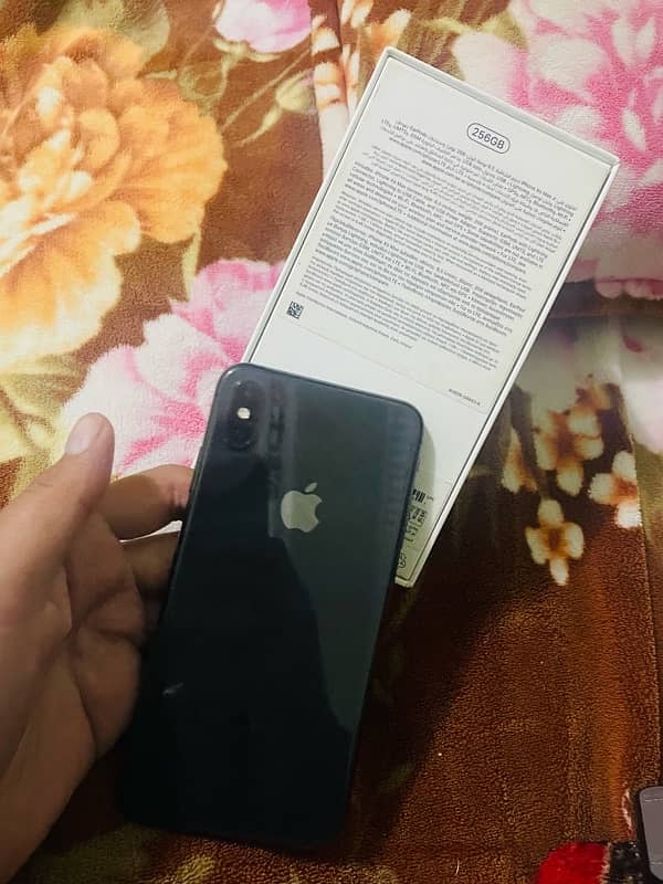 iphone xs max 5