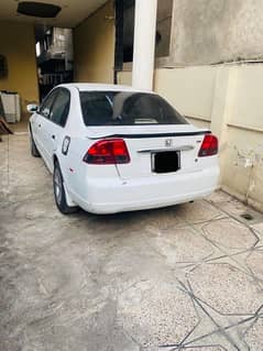 Honda Civic EXi 2005