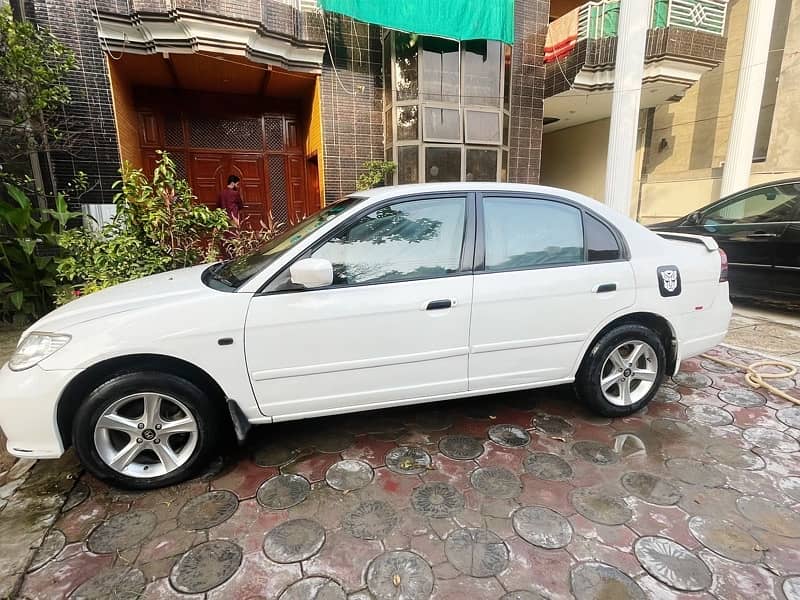 Honda Civic EXi 2005 11