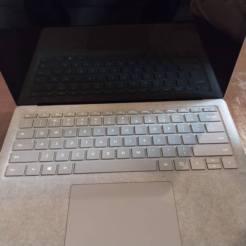 Microsoft Surface Laptop 3, Core i5 For Sale 0