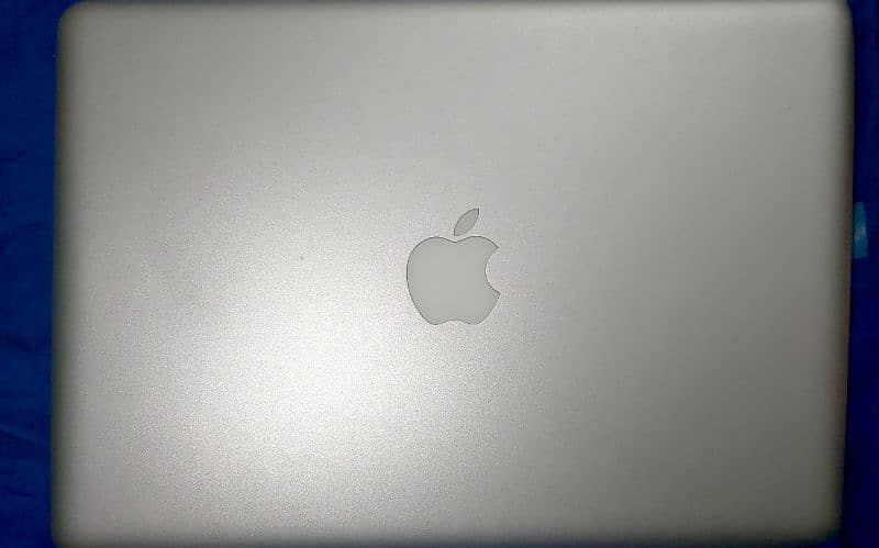 Macbook pro 2009 0