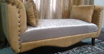 Very beautiful heavy comfortable Molty foam dewan03335138001