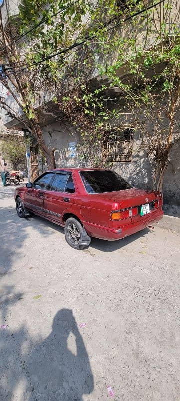 Nissan sunny 1993 model for urgent sale 1