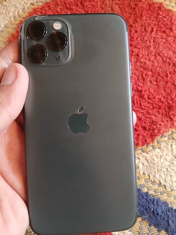 iPhone 11 Pro 0