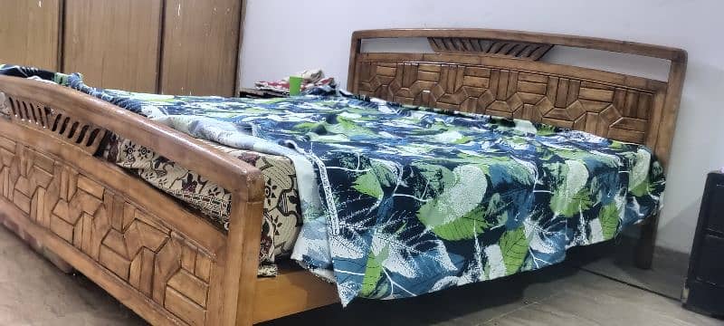 Oak Wood King size Bed 1