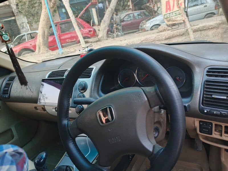 Honda Civic EXi 2005 4