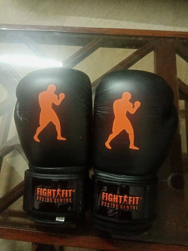 Best imported boxing gloves full new 2