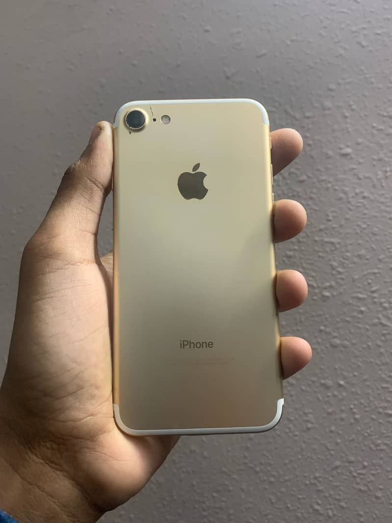 i phone 7 128gb gold non pta 0