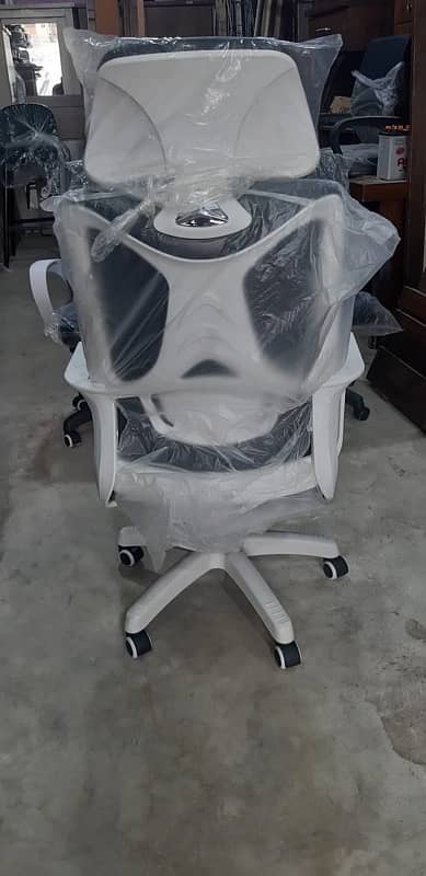 study gaming mesh chair new for 1