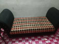 sofa urjent sale only 2 month use