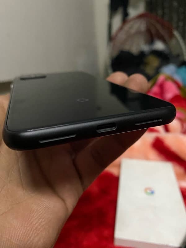 Google Pixel 4XL complete box 10by10 3