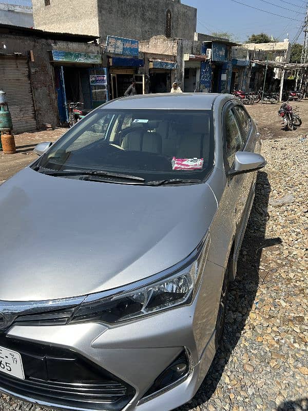 Toyota Corolla Altis 2019 4