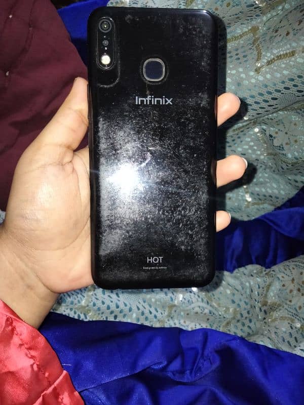 Infinix Hot 8 lite  3G  2/32 ram rom(2years used) 2